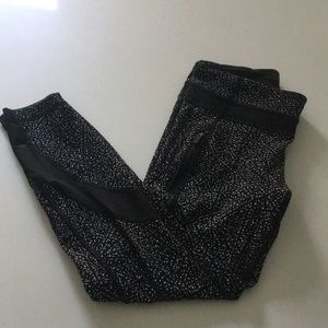 Lulu 7/8 Run Inspire Tights